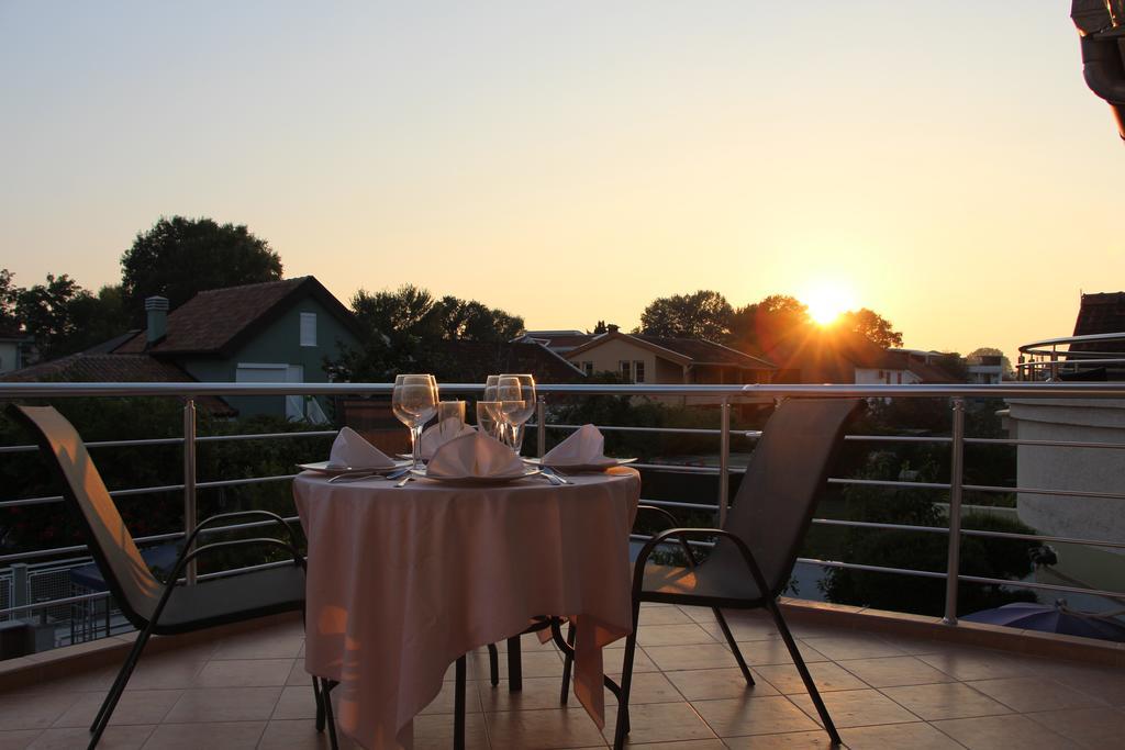 Apartments California Ulcinj Ngoại thất bức ảnh